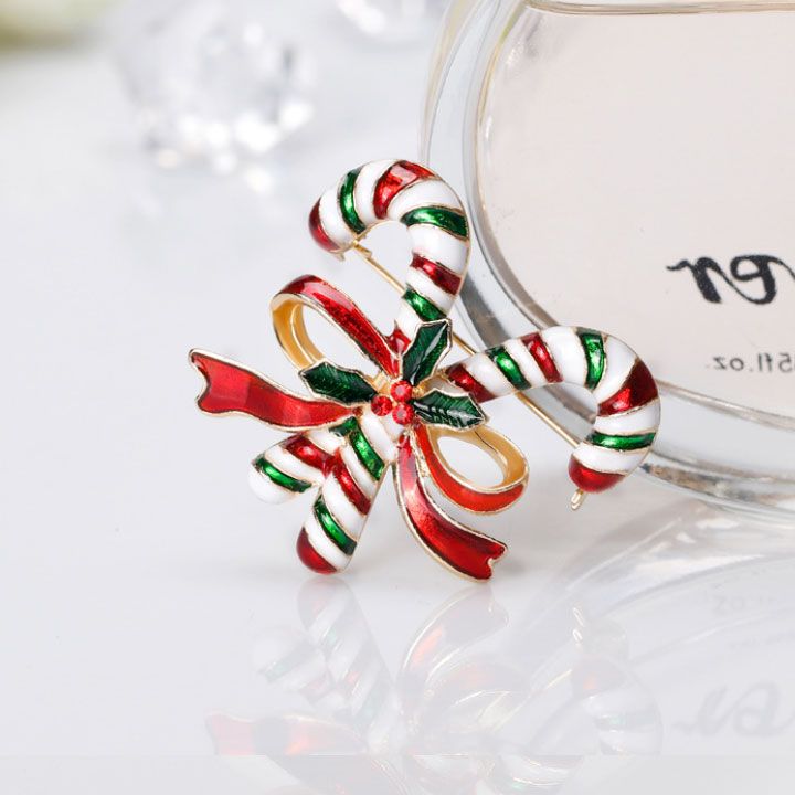 Cài áo gậy noel