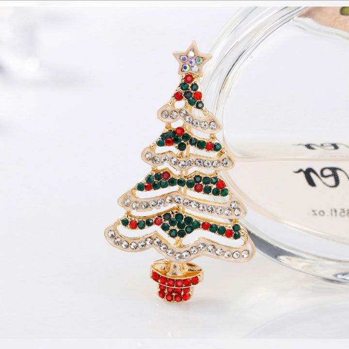 Cài áo cây thông noel
