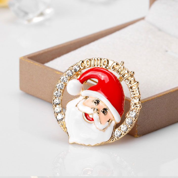 Cài áo ông già noel