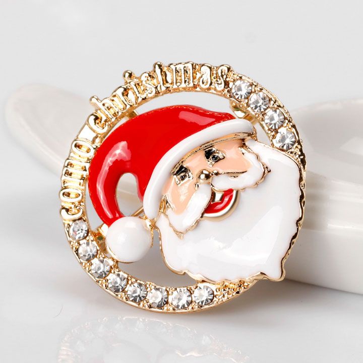 Cài áo ông già noel