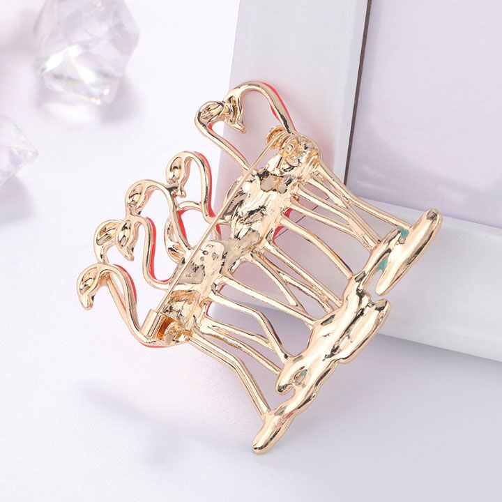 Cài áo chim hồng hạc