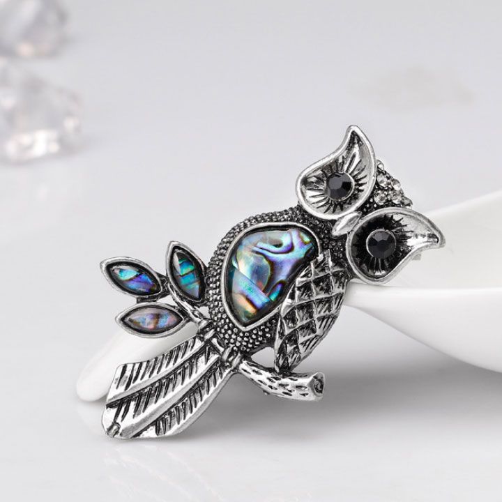 Cài áo cú khảm xà cừ xanh
