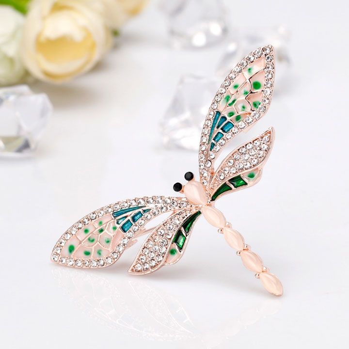 Cài áo chuồn chuồn kim