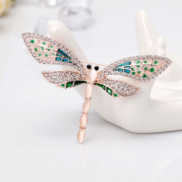 Cài áo chuồn chuồn kim