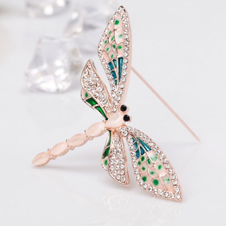 Cài áo chuồn chuồn kim