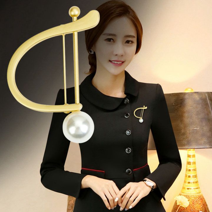 Cài áo đàn hạc