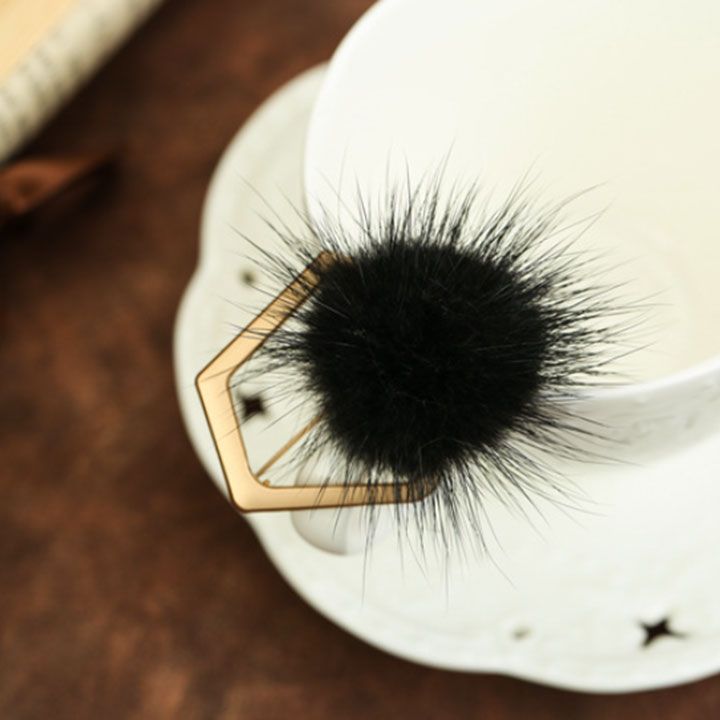 Cài áo cục bông