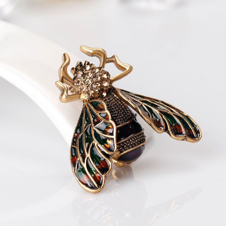Cài áo ve nhiều màu