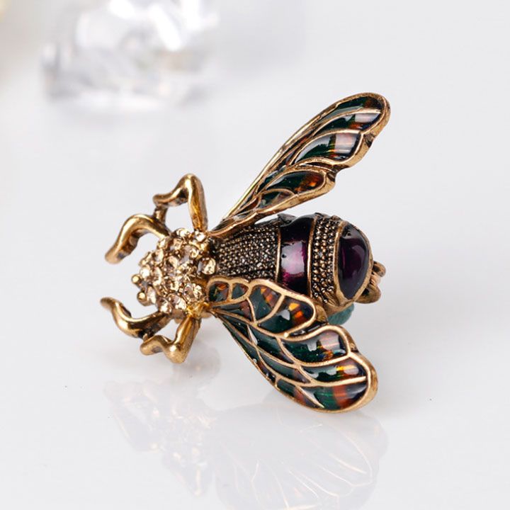 Cài áo ve nhiều màu