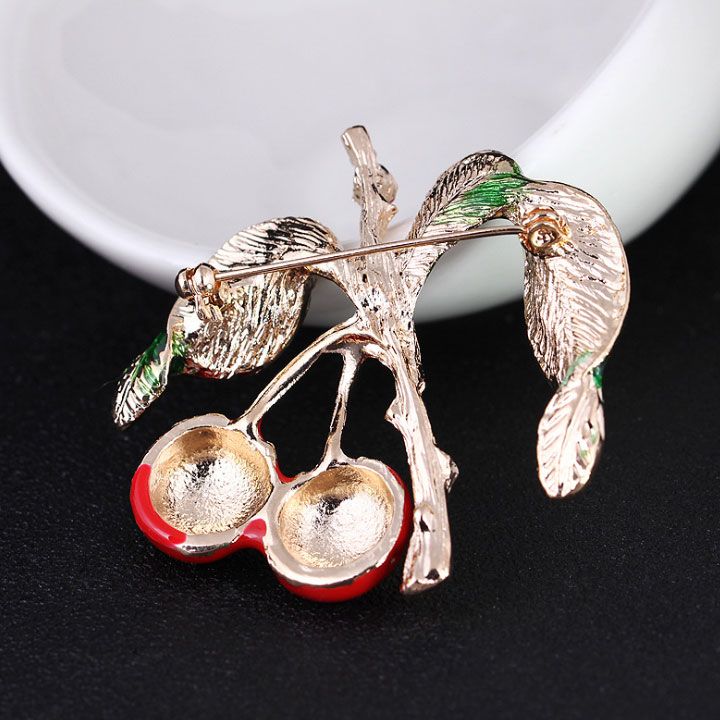 Cài áo cherry