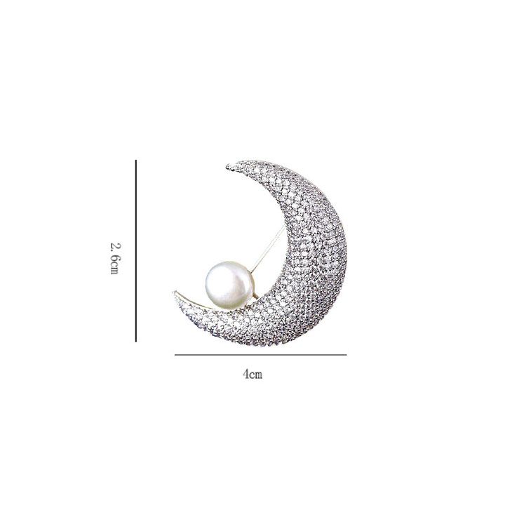 Cài áo trăng khuyết