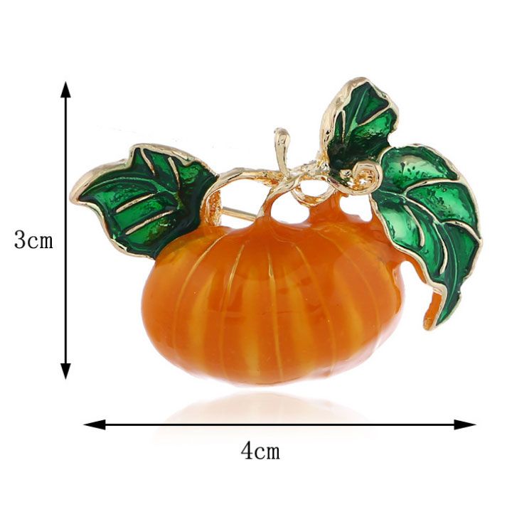 Cài áo bí đỏ