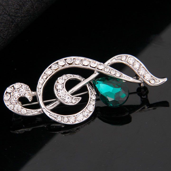 Cài áo nốt nhạc