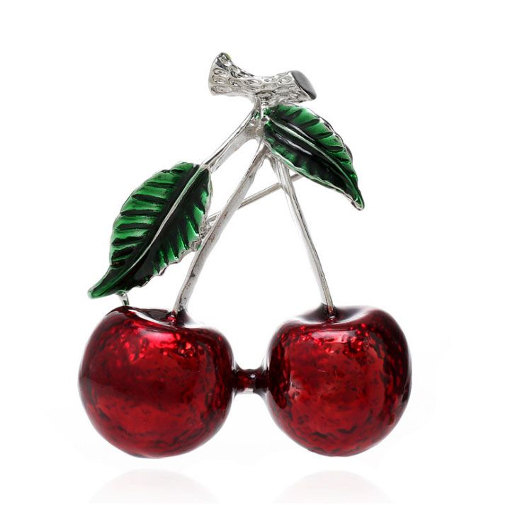Cài áo cherry đỏ