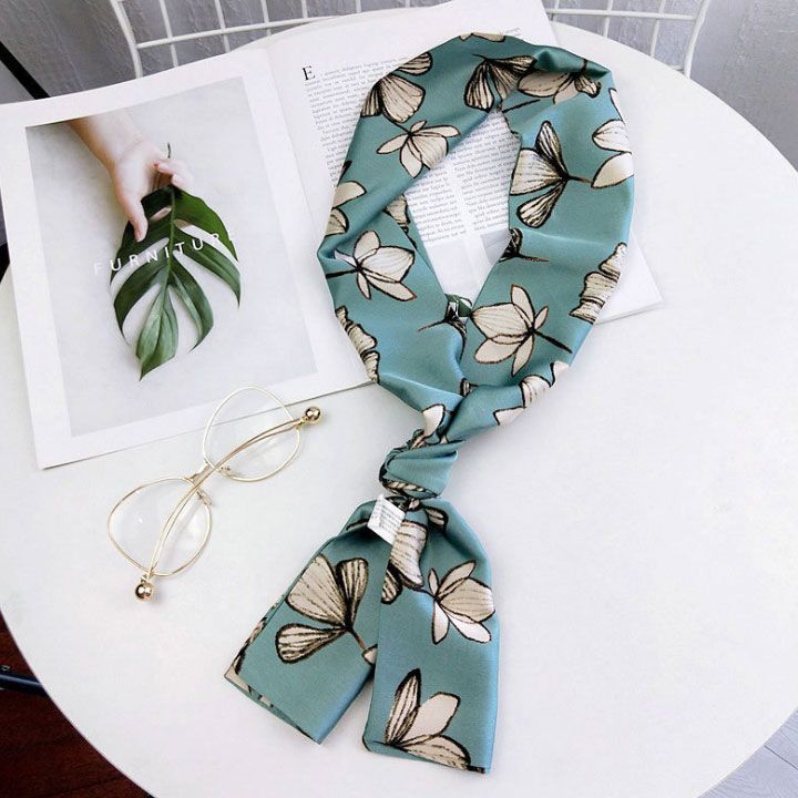 Khăn choàng họa tiết xanh mint