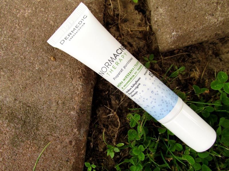 KEM TRỊ MỤN ẨN CỦA DERMIDIC