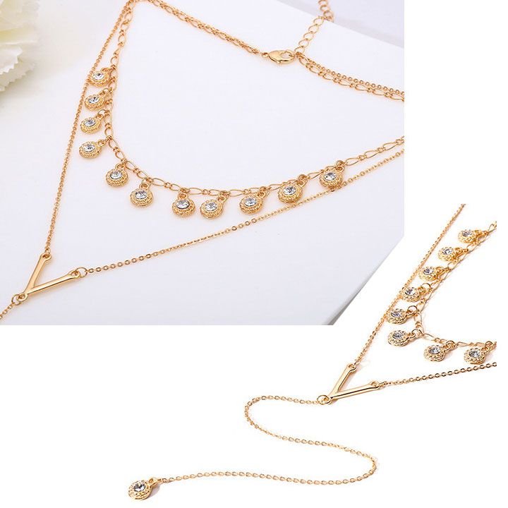Vòng cổ layer chữ V