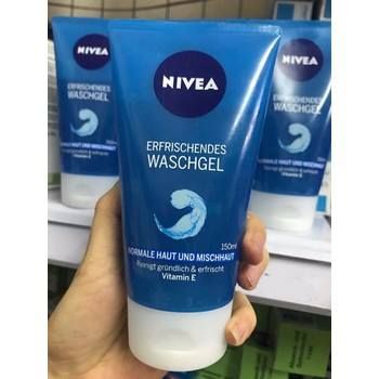 SỮA RỬA MẶT TẨY DA CHẾT NIVEA