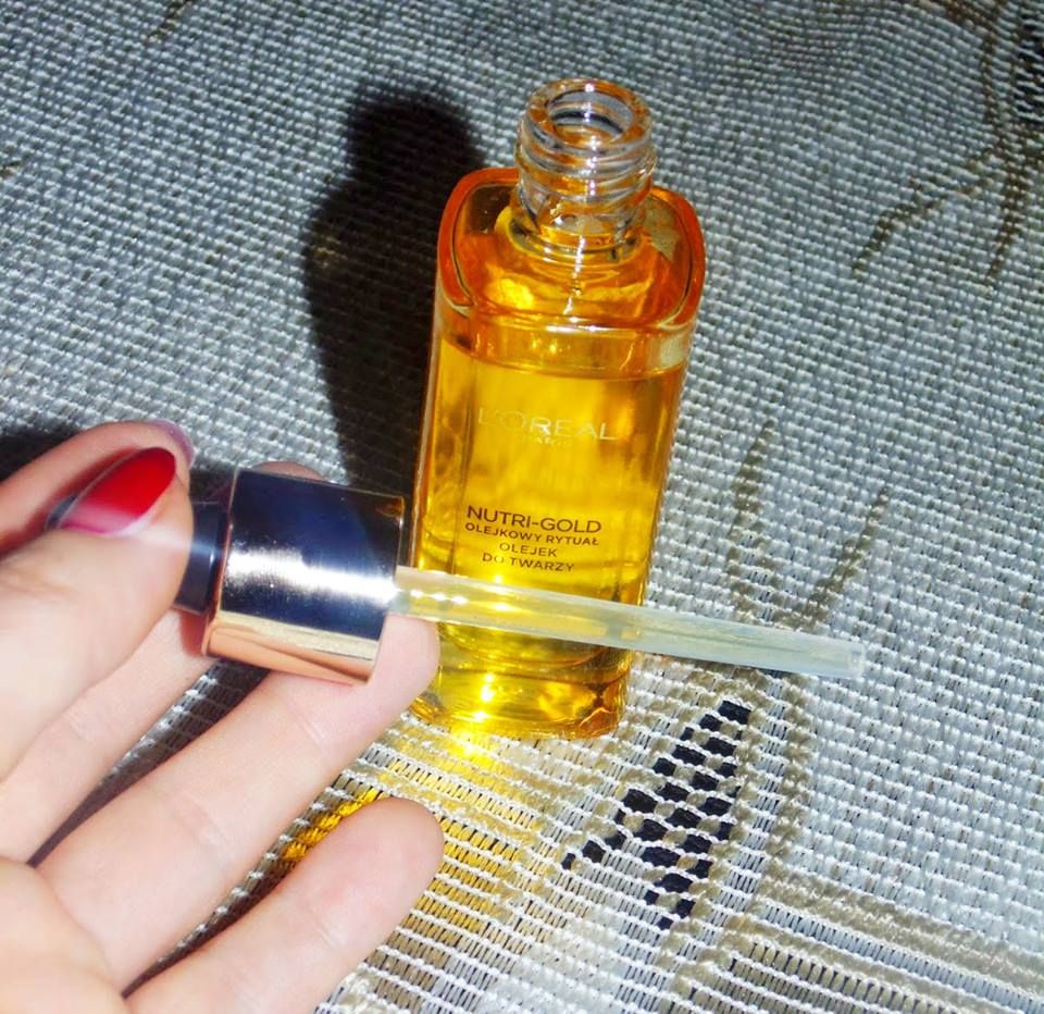 TINH CHẤT MỊN DA L'OREAL VÀNG