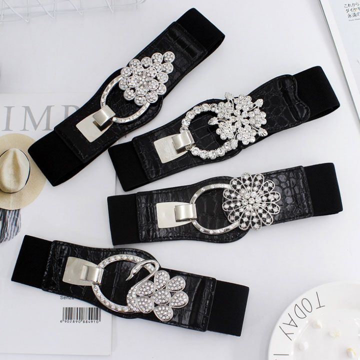 Thắt lưng thun đen khóa đính hạt đá