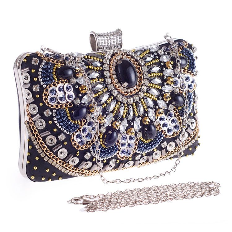 Clutch dự tiệc đính đá