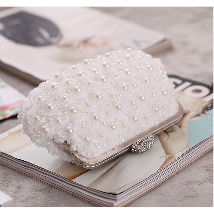 clutch cầm tay dự tiệc hoa voan đính hạt châu