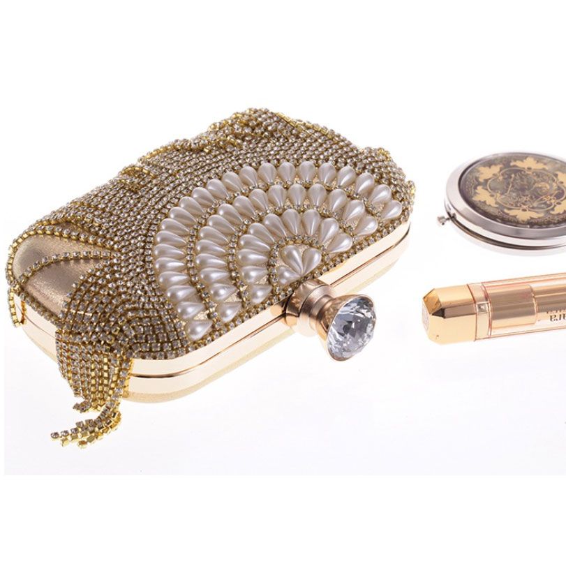 Clutch cầm tay đi tiệc tua rua hạt châu vàng