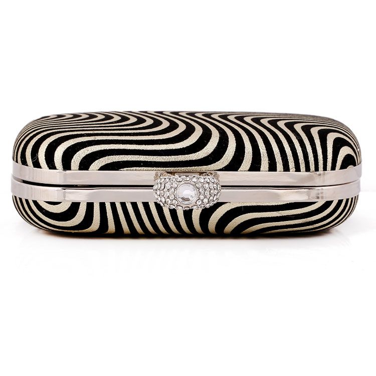 Clutch cầm tay đi tiệc lượn sóng