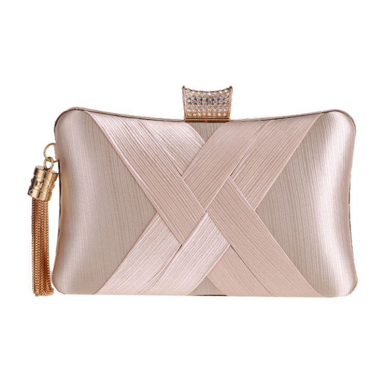 Clutch cầm tay đi tiệc màu be