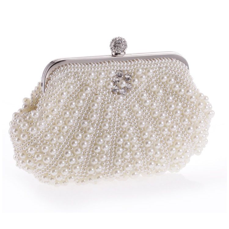 Clutch cầm tay dự tiệc hình vỏ xò hạt châu