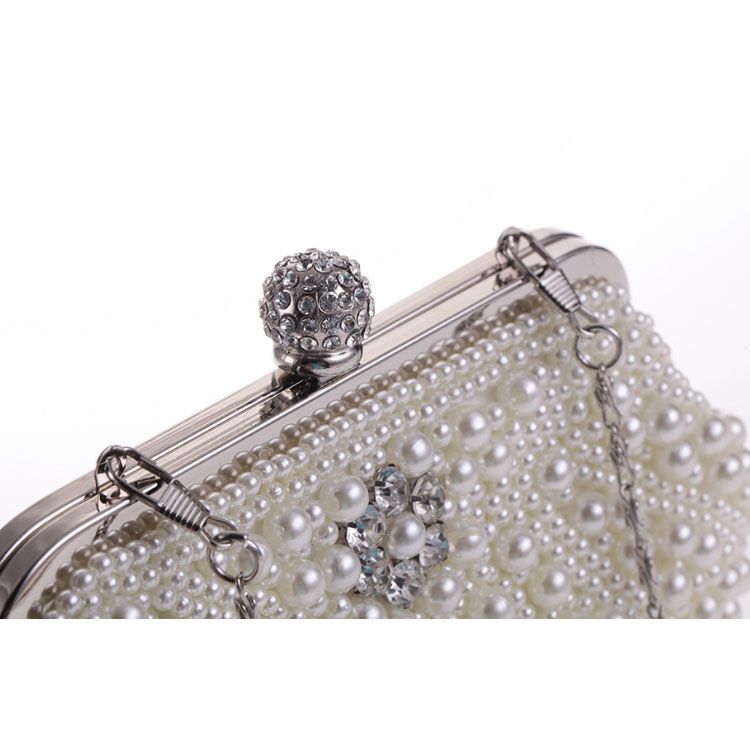 Clutch cầm tay dự tiệc hình vỏ xò hạt châu