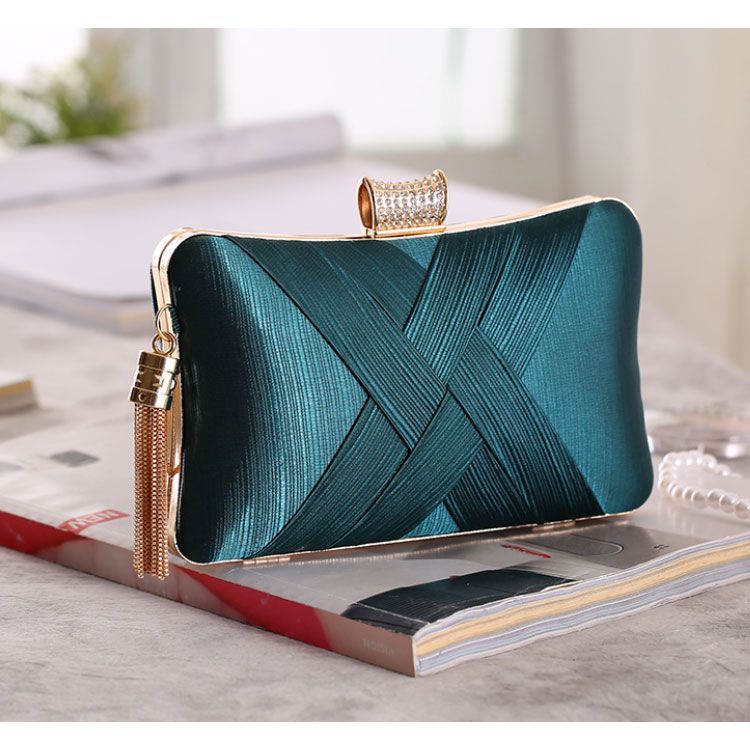 Clutch đi tiệc xanh cổ vịt