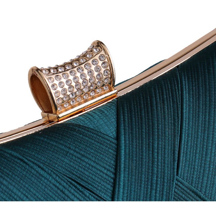 Clutch đi tiệc xanh cổ vịt