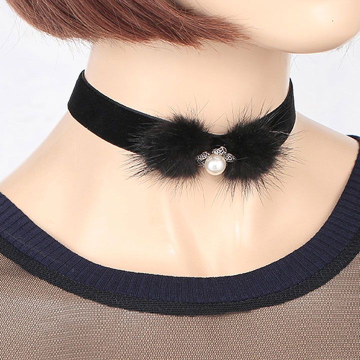 Vòng cổ choker cục bông