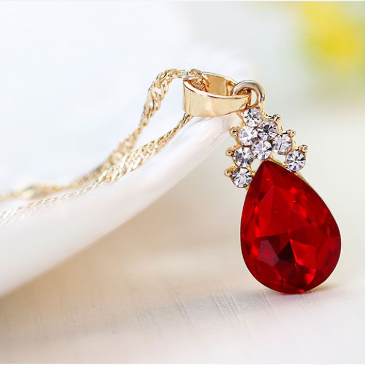 Bộ vòng cổ bông tai pha lê đỏ