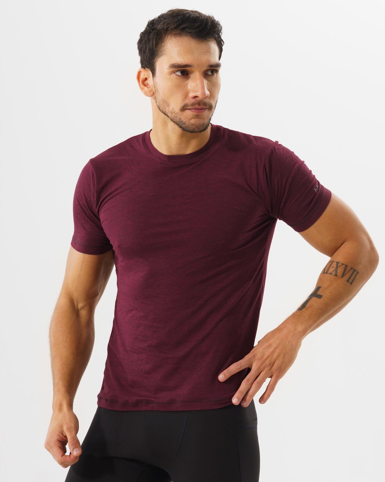Áo tập gym nam Hibi Sports T101, form ôm vừa, kiểu ngắn tay