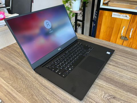 DELL Precision 5530