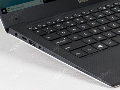 Dell XPS  9360  (i7 7500u) 3K