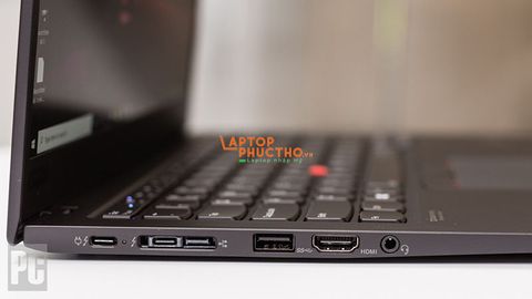 ThinkPad X1 Carbon Gen 7  (i7-10710u )