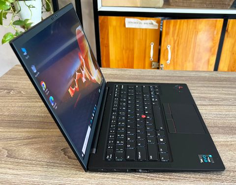 ThinkPad X1 Carbon Gen 9 (i5 1145G7)