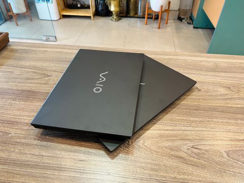 Sony Vaio VWNC (i5 1235u)