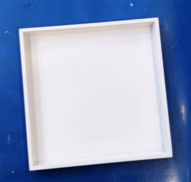 Khung vuông trắng 20x20cm