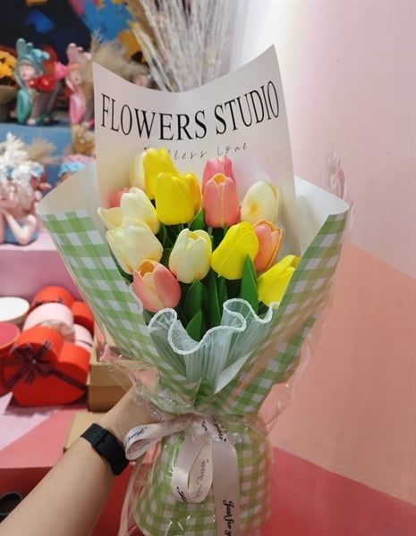 BÓ HOA TULIP - 15 BÔNG
