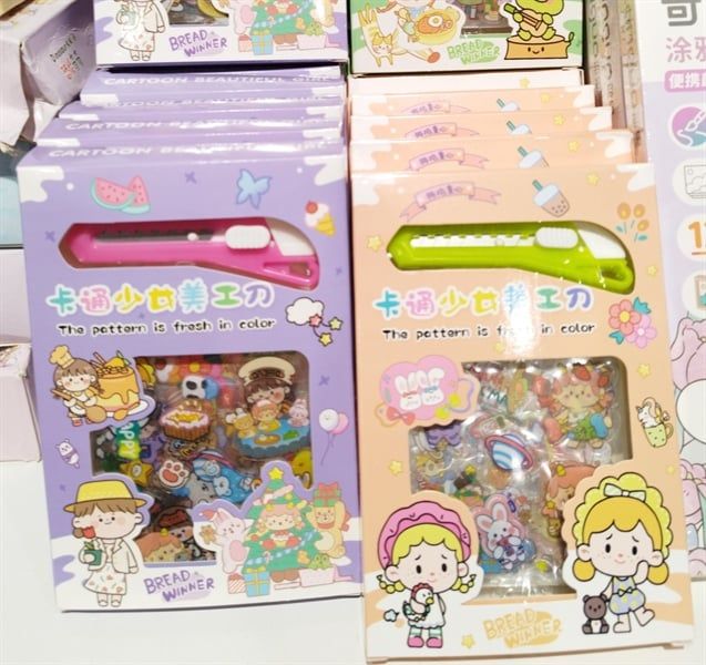 Hộp Stickers Kèm Dao