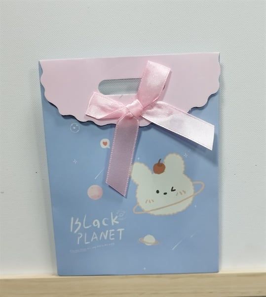 Túi giấy đựng quà 12.5x6x16.5cm