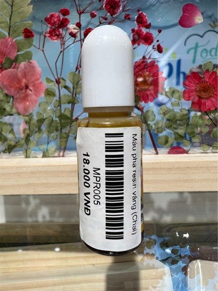 Màu pha resin vàng