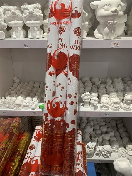 Pháo hoa giấy cánh hoa hồng 80cm