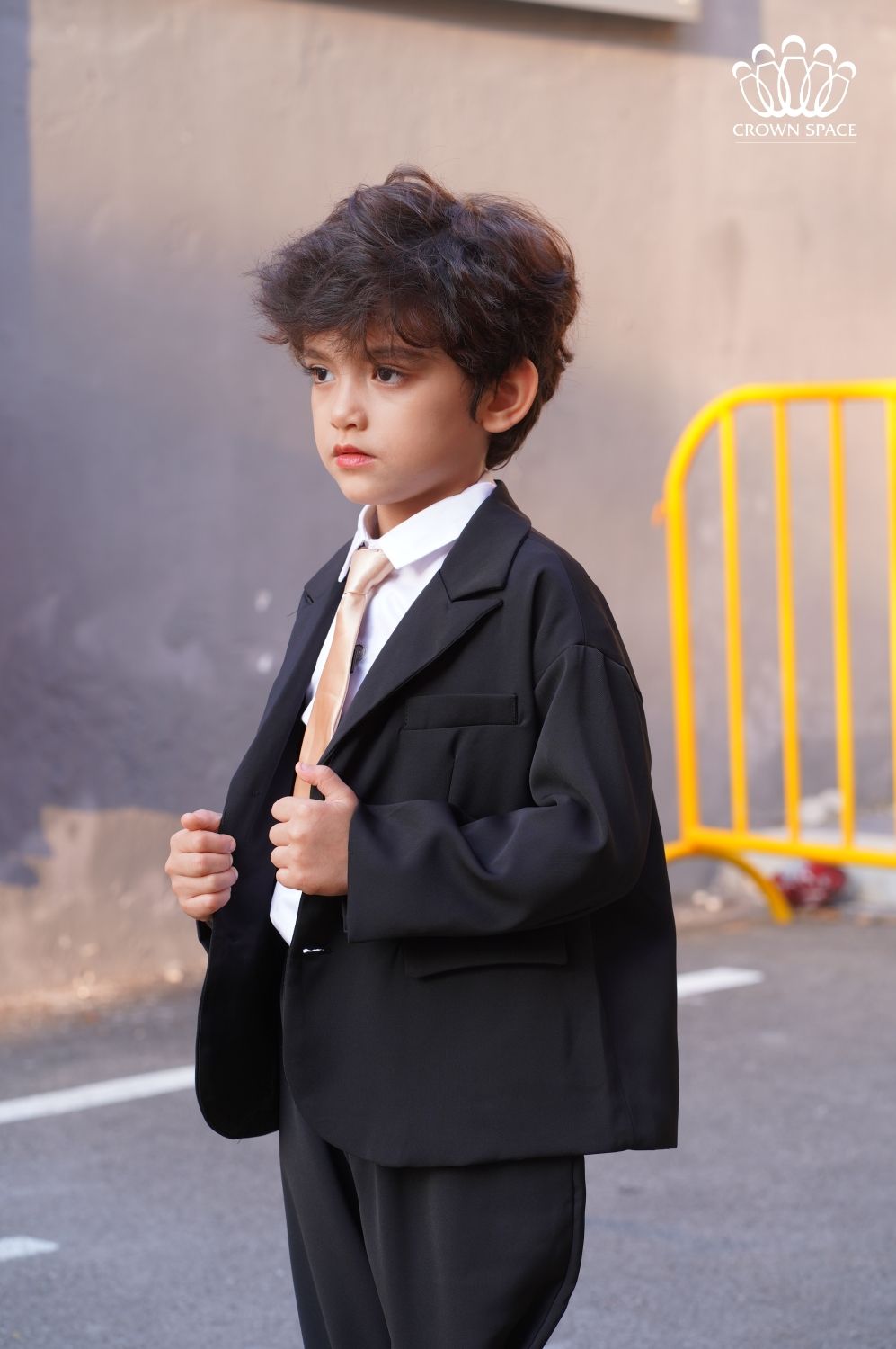 Vest Bé Trai Cao Cấp Phiên Bản Limited Crown Kids CKBL6922229 Size 13 - 28Kg