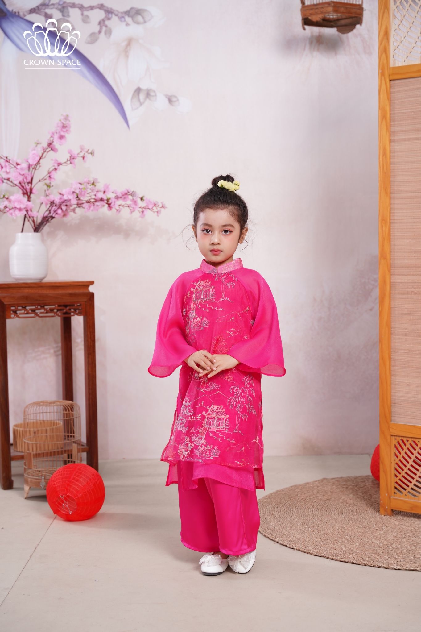Áo Dài Voan Dành Cho Bé Gái Crown Kids Cao Cấp CKGL9933101 Size 14 - 25Kg