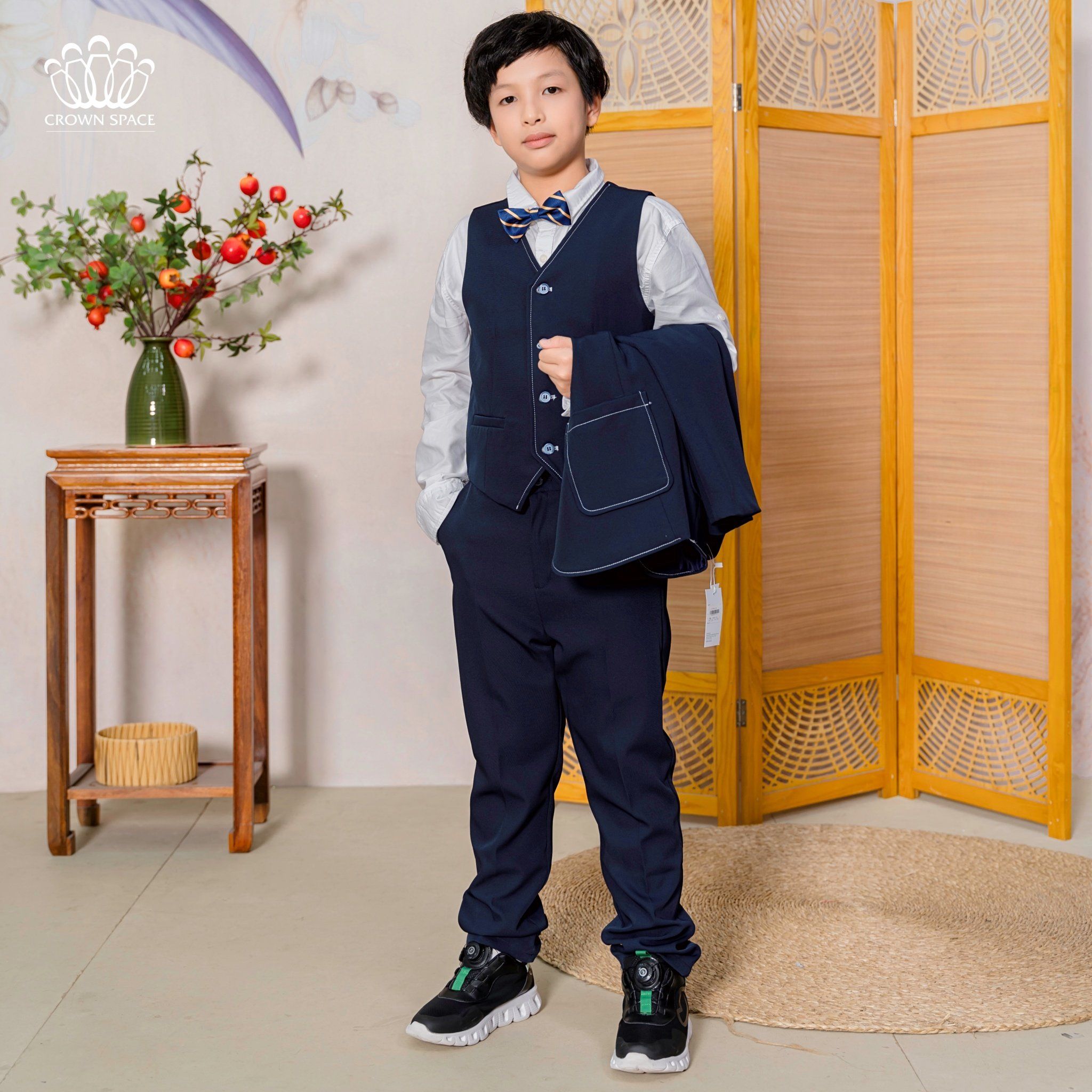 Vest Bé Trai Cao Cấp Phiên Bản Limited Crown Kids CKBL6933312 Size 30 - 50Kg